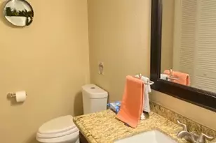 1831 Sherwood Forest St, Houston, TX 77043 - Photo 6