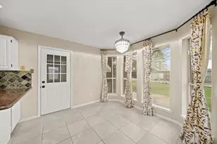 1503 New Cedars Dr, Houston, TX 77062 - Photo 8