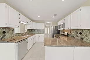 1503 New Cedars Dr, Houston, TX 77062 - Photo 10