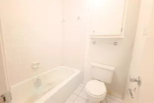 13407 Wells River Dr, Houston, TX 77041 - Photo 10