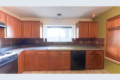 13407 Wells River Drive, Houston, TX 77041 - Photo 8