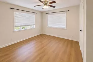 9350 Livernois Rd, Houston, TX 77080 - Photo 12