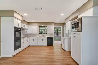 18742 Mink Lake Drive, Magnolia, TX 77355 - Photo 14