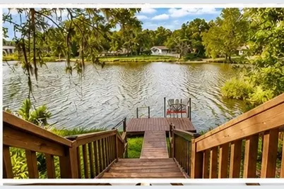 262 E Taylor Lake Circle, Livingston, TX 77351 - Photo 10