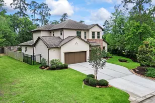 2 Gracenote Pl, Tomball, TX 77375 - Photo 44