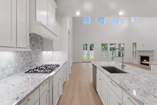 2 Gracenote Pl, Tomball, TX 77375 - Photo 10