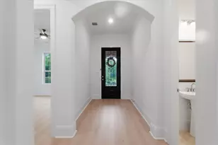 2 Gracenote Pl, Tomball, TX 77375 - Photo 6