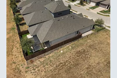 102 Camelia Street, Garland, TX 75043 - Photo 46