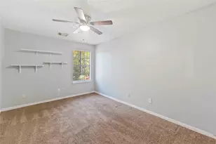13934 Beckwith Dr, Houston, TX 77014 - Photo 12