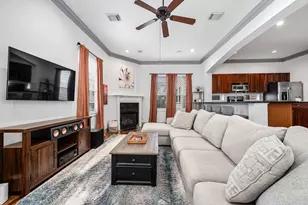 5723 Petty St, Houston, TX 77007 - Photo 18