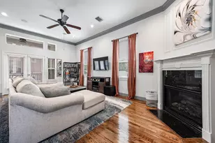 5723 Petty St, Houston, TX 77007 - Photo 22