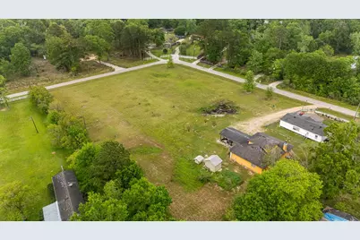 18740 Deer Glen Drive, Conroe, TX 77302 - Photo 6