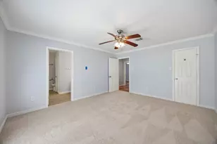 5022 Pine Cliff Dr, Houston, TX 77084 - Photo 2