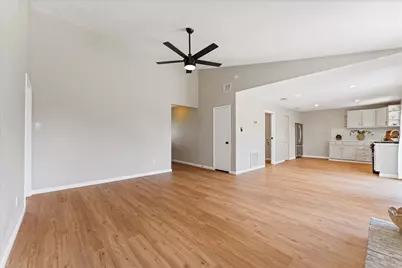 12119 Crystalwood Drive, Houston, TX 77013 - Photo 8