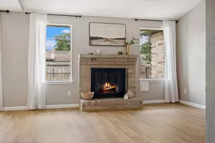 12119 Crystalwood Dr, Houston, TX 77013 - Photo 6