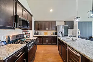 9906 Bezeled Cir Ln, Rosharon, TX 77583 - Photo 6