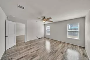 29035 Jacobs River Dr, Katy, TX 77494 - Photo 32
