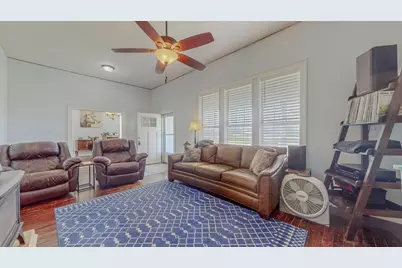 1401 E Buccaneer Drive, Winnie, TX 77665 - Photo 4
