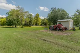 1401 E Buccaneer Dr, Winnie, TX 77665 - Photo 32
