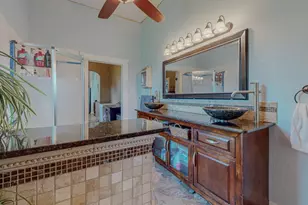 1401 E Buccaneer Dr, Winnie, TX 77665 - Photo 22