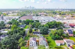 164 Wallace St, Houston, TX 77022 - Photo 4