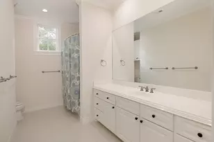 15 Netherfield Way, The Woodlands, TX 77382 - Photo 36