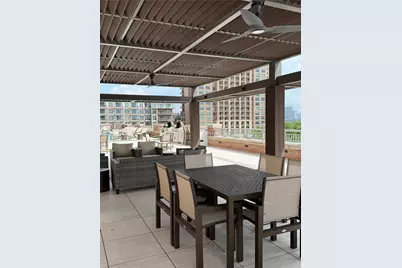 4899 Montrose Boulevard #1414, Houston, TX 77006 - Photo 16