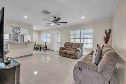 308 Tiegs Street, League City, TX 77573 - Photo 2