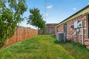 3119 Jewel Ann St, Houston, TX 77082 - Photo 50
