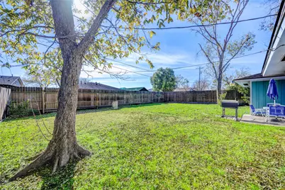 9305 Gettysburg Avenue, Texas City, TX 77591 - Photo 36