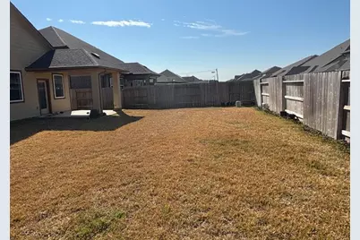 10818 Bodie Hills Drive, Rosharon, TX 77583 - Photo 18