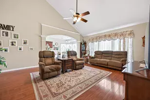 5118 Cove Creek, Baytown, TX 77523 - Photo 14