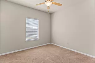 201 Chelsea Ct, Granbury, TX 76049 - Photo 16
