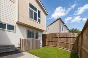 5409 Lindsay Ln, Houston, TX 77011 - Photo 20