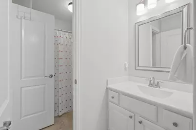 63 W Canyon Wren Circle, The Woodlands, TX 77389 - Photo 32