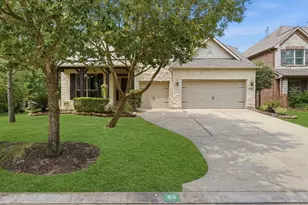 63 W Canyon Wren Cir, The Woodlands, TX 77389 - Photo 2