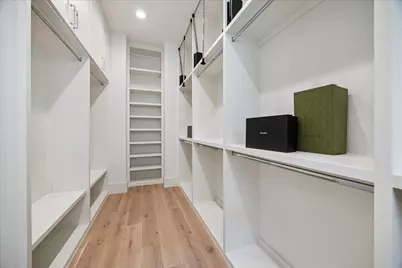 13 Wentworth Gate Path, Houston, TX 77027 - Photo 32
