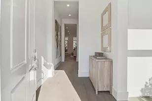 13 Wentworth Gate Path, Houston, TX 77027 - Photo 6