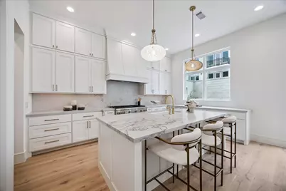 13 Wentworth Gate Path, Houston, TX 77027 - Photo 20