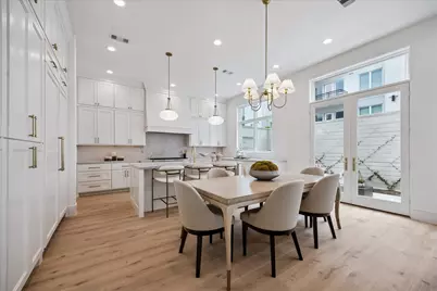 13 Wentworth Gate Path, Houston, TX 77027 - Photo 18