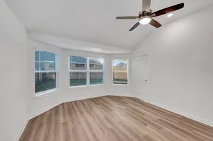 534 Brook Terrance Ln, Willis, TX 77378 - Photo 4