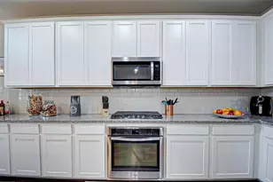 23811 Via Viale Dr, Richmond, TX 77406 - Photo 12