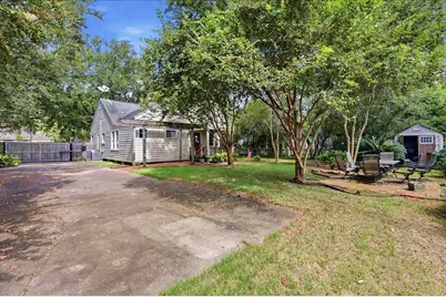 670 N 23rd Street, Beaumont, TX 77706 - Photo 24