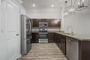 2134 Markley Dr, Bryan, TX 77807 - Photo 10