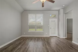 2134 Markley Dr, Bryan, TX 77807 - Photo 8