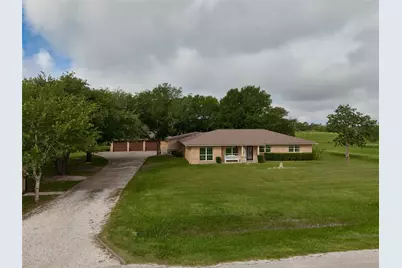 14528 Vlasta Street, Needville, TX 77461 - Photo 2