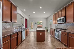 3902 Basil Ct, Pearland, TX 77584 - Photo 12
