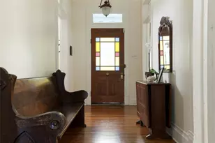 2419 Avenue L, Galveston, TX 77550 - Photo 2