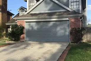 12346 Misty Laurel Dr, Houston, TX 77014 - Photo 2