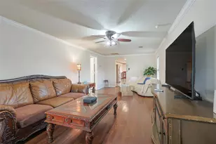 2410 Harris St, Baytown, TX 77521 - Photo 8